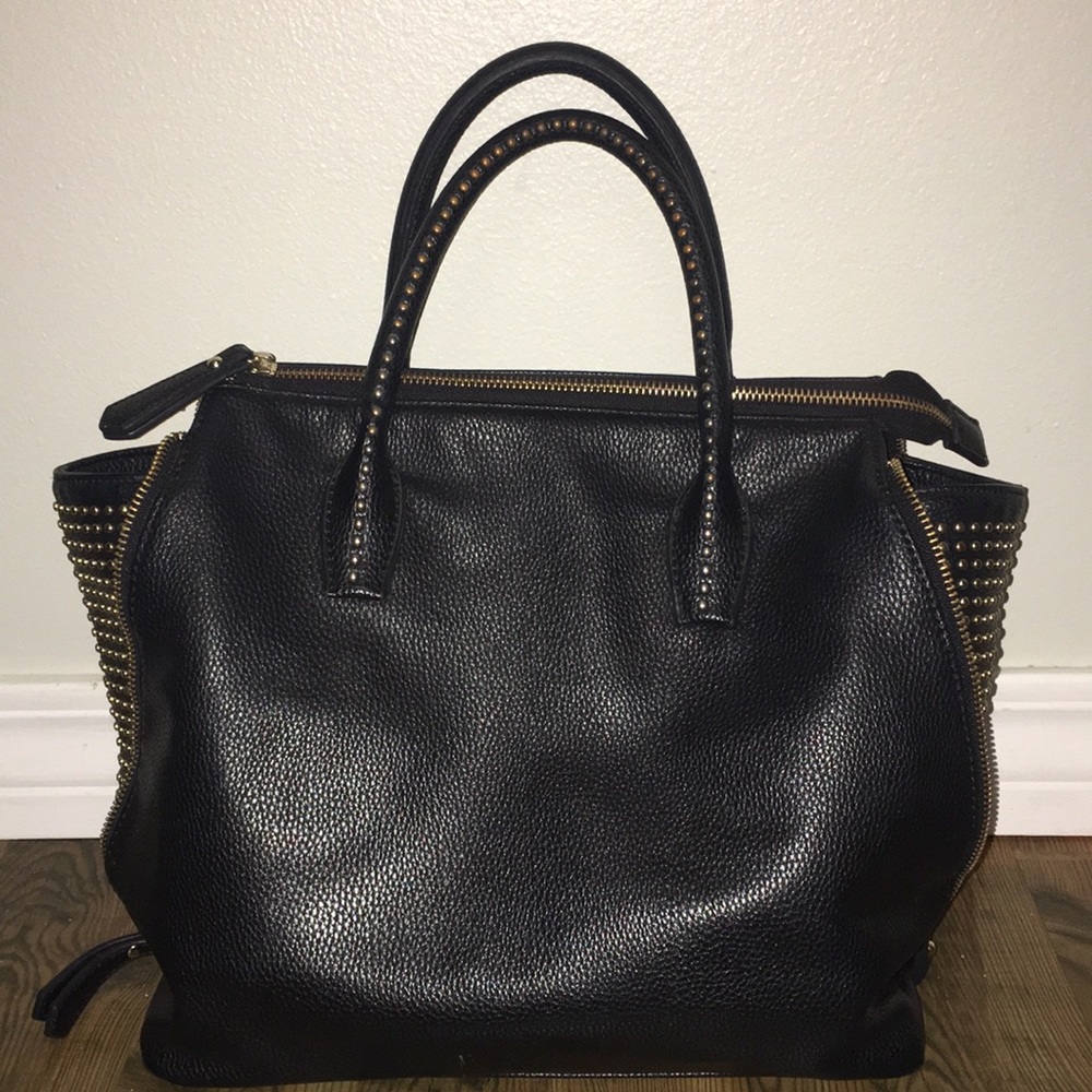 Charming Charlie Black purse with Gold Studs